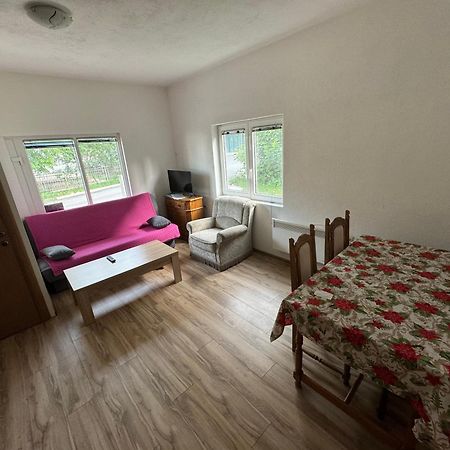 Apartman Jezera 자블야크 외부 사진