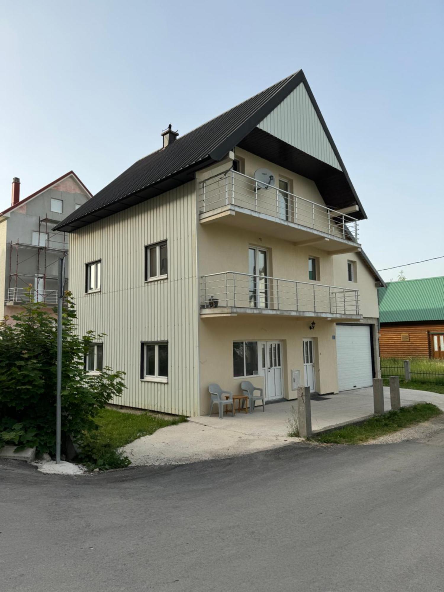 Apartman Jezera 자블야크 외부 사진